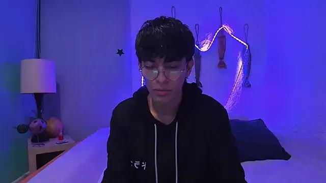 alexandersawyer from StripChat is Freechat