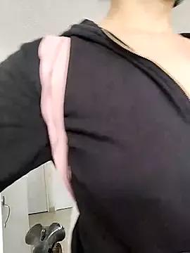 Alysson-- webcams show profile image 