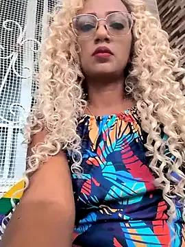 Amaliu_ from StripChat