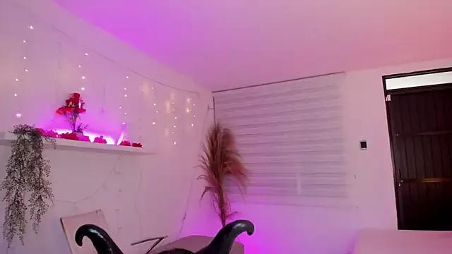 Kooky beauty: discover our turned on strippers as they undress to their adored melodies and slowly orgasm for pleasure to appease your kookiest wishes.