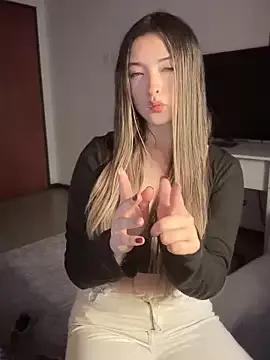 Photos of Amy_Littt from StripChat is Freechat