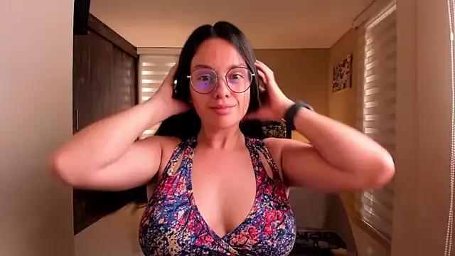 anabel_025 from StripChat