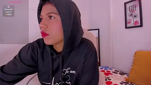 andrea_sanchezz from StripChat is Freechat