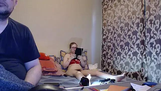 Angelaxxdemir_2018 from StripChat is Freechat