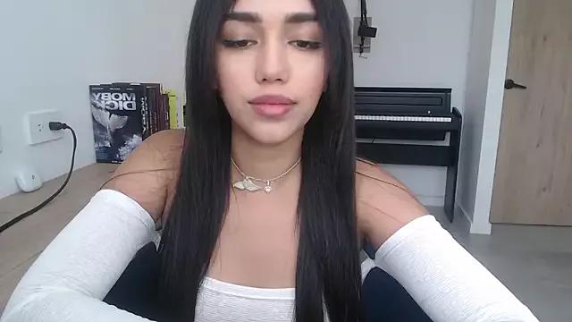 angelina_hilton_s from StripChat is Freechat