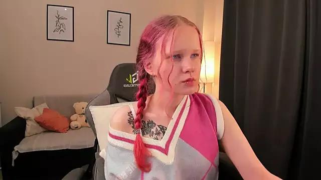 Annie_Forman from StripChat is Freechat
