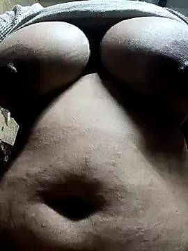 Anshikaslut from StripChat is Freechat
