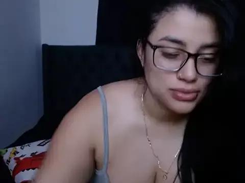 Ashley_culleen from StripChat is Freechat