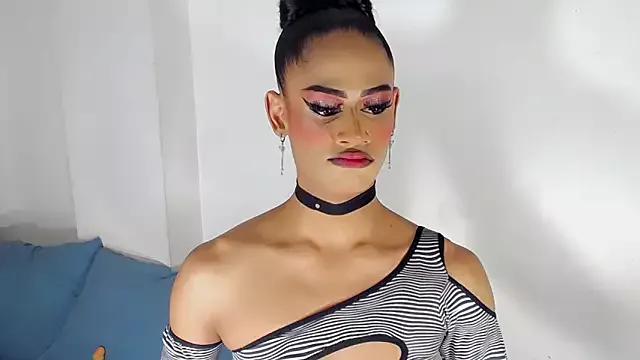 Kooky beauty: discover our turned on strippers as they undress to their adored melodies and slowly orgasm for pleasure to appease your kookiest wishes.