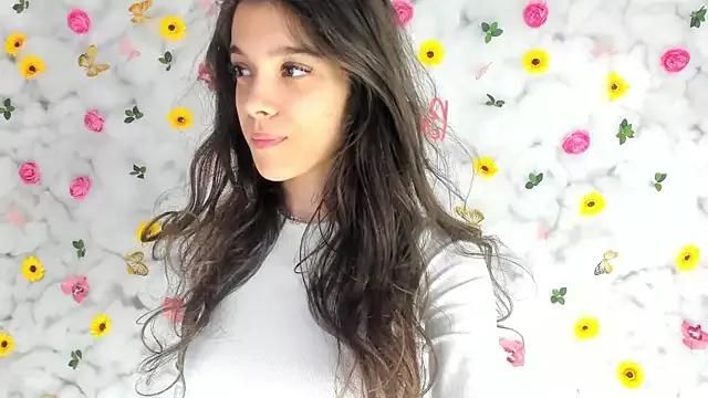 BabyAylin from StripChat