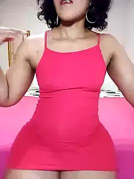 BabySweetDee from StripChat