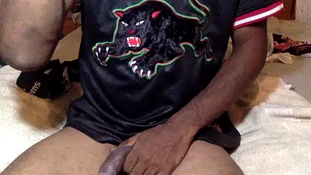 Photos of BBC_JoyBoi from StripChat is Freechat