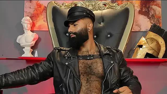 Photos of BeardAndrew from StripChat is Freechat