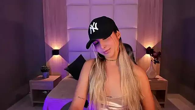 Kooky beauty: discover our turned on strippers as they undress to their adored melodies and slowly orgasm for pleasure to appease your kookiest wishes.