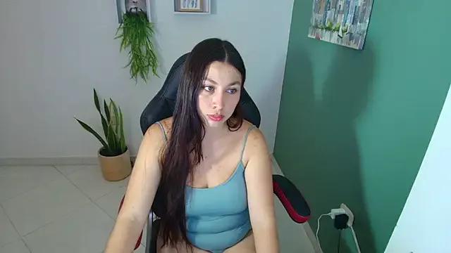bella_99_ from StripChat