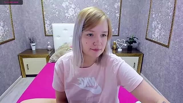 BellaDreamy from StripChat