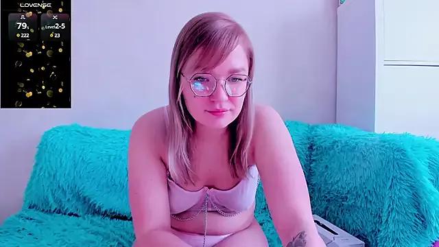 BellaDreamy from StripChat