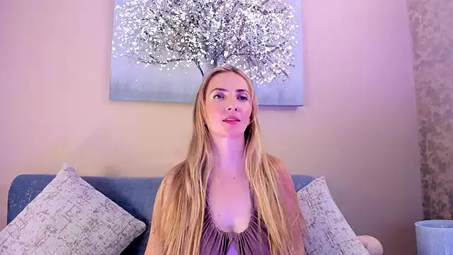 Kooky beauty: discover our turned on strippers as they undress to their adored melodies and slowly orgasm for pleasure to appease your kookiest wishes.