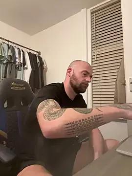 Photos of bigguy101 from StripChat is Freechat