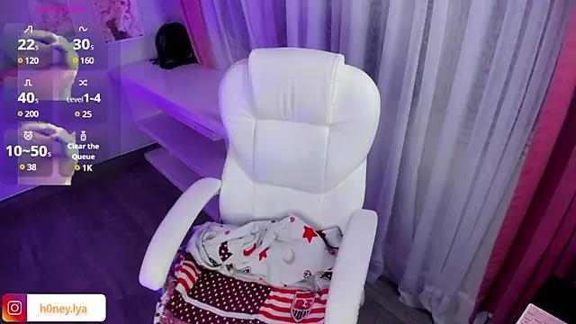 Bonnie_h0ney from StripChat