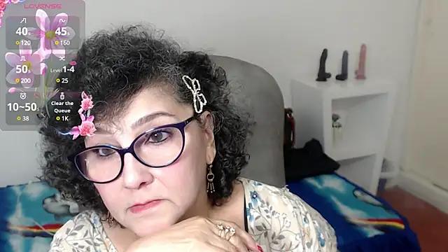 cataleya_mom from StripChat