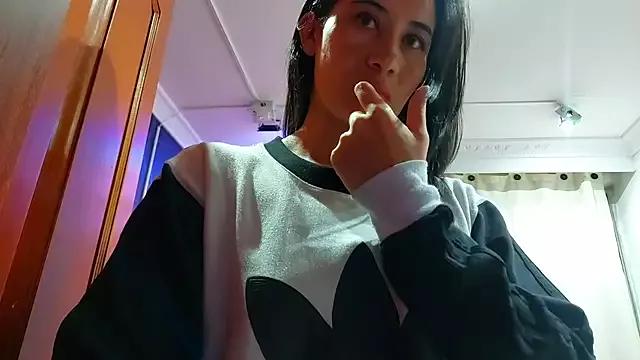 Cataleyalove_ADY from StripChat