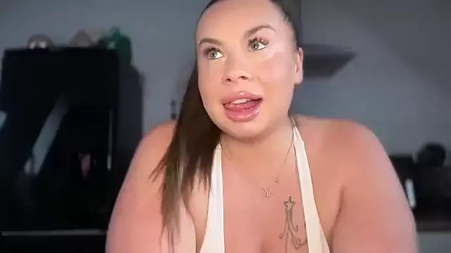 Photos of CharlieFx from StripChat is Freechat