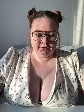 Kooky beauty: discover our turned on strippers as they undress to their adored melodies and slowly orgasm for pleasure to appease your kookiest wishes.