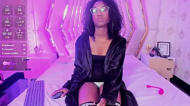 Chloee_sweet from StripChat is Freechat