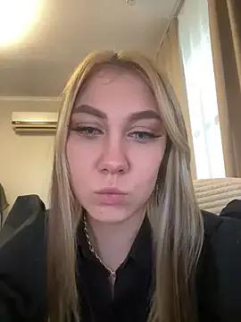 ChloesTem from StripChat is Freechat