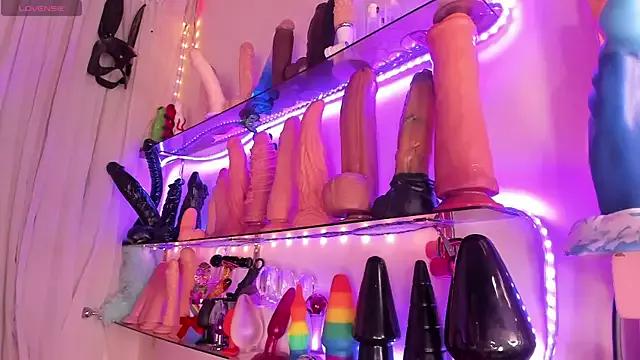 Kooky beauty: discover our turned on strippers as they undress to their adored melodies and slowly orgasm for pleasure to appease your kookiest wishes.