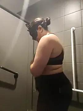 Cinderella974 from StripChat is Freechat