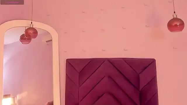 Cloeejohnsonn from StripChat is Freechat