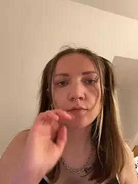 CrazyAlina from StripChat is Freechat