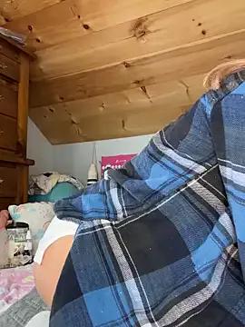 Photos of DanaeJustine from StripChat is Freechat