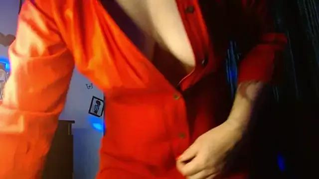 Dannitamillf from StripChat is Freechat