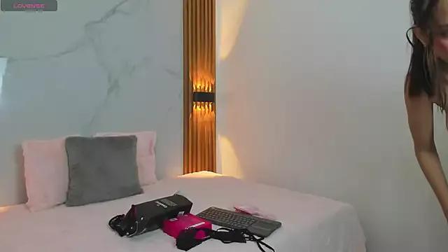 Kooky beauty: discover our turned on strippers as they undress to their adored melodies and slowly orgasm for pleasure to appease your kookiest wishes.