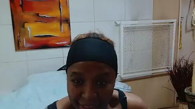 DeliciuosCindy from StripChat is Freechat