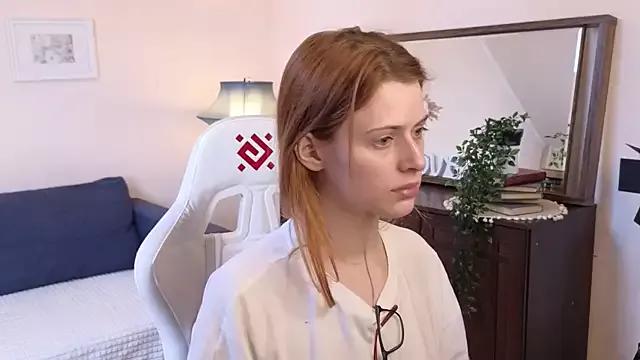 doll_lesli from StripChat is Freechat
