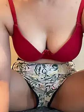 DRAMAQUEEN_ from StripChat is Freechat