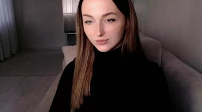 EllenJames on StripChat 
