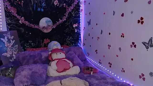 Kooky beauty: discover our turned on strippers as they undress to their adored melodies and slowly orgasm for pleasure to appease your kookiest wishes.