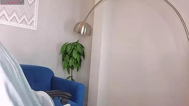 Emma_Reeed from StripChat