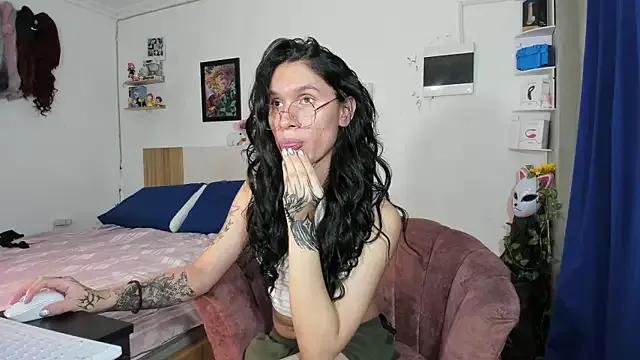 EnchantressFuckXxx from StripChat is Freechat