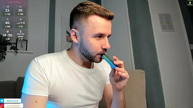 EnriqueBarberry from StripChat is Freechat
