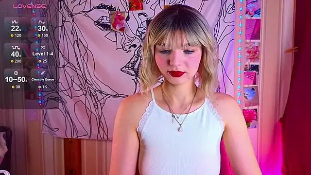 Erica_winterrr from StripChat is Freechat
