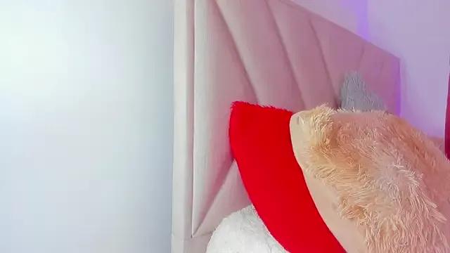 Kooky beauty: discover our turned on strippers as they undress to their adored melodies and slowly orgasm for pleasure to appease your kookiest wishes.