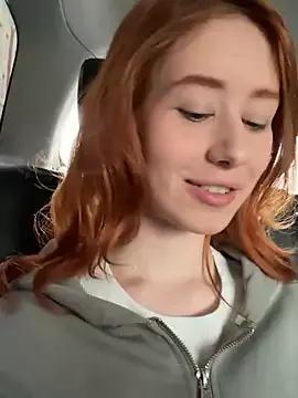 Foxy_Heart from StripChat is Freechat