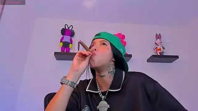 Gangster_Girl from StripChat