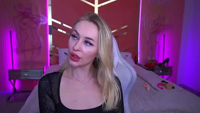 Kooky beauty: discover our turned on strippers as they undress to their adored melodies and slowly orgasm for pleasure to appease your kookiest wishes.